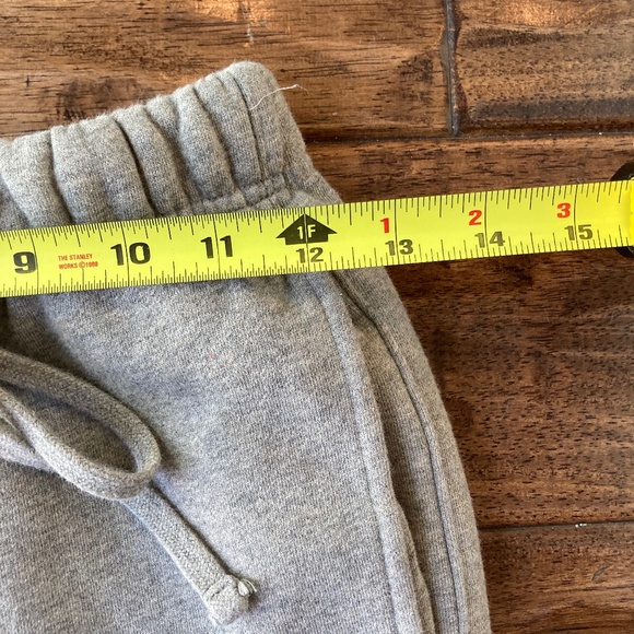 Fear of God Essentials Sweatpants Grey XS Cropped Raw Hem - Picture 9 of 10